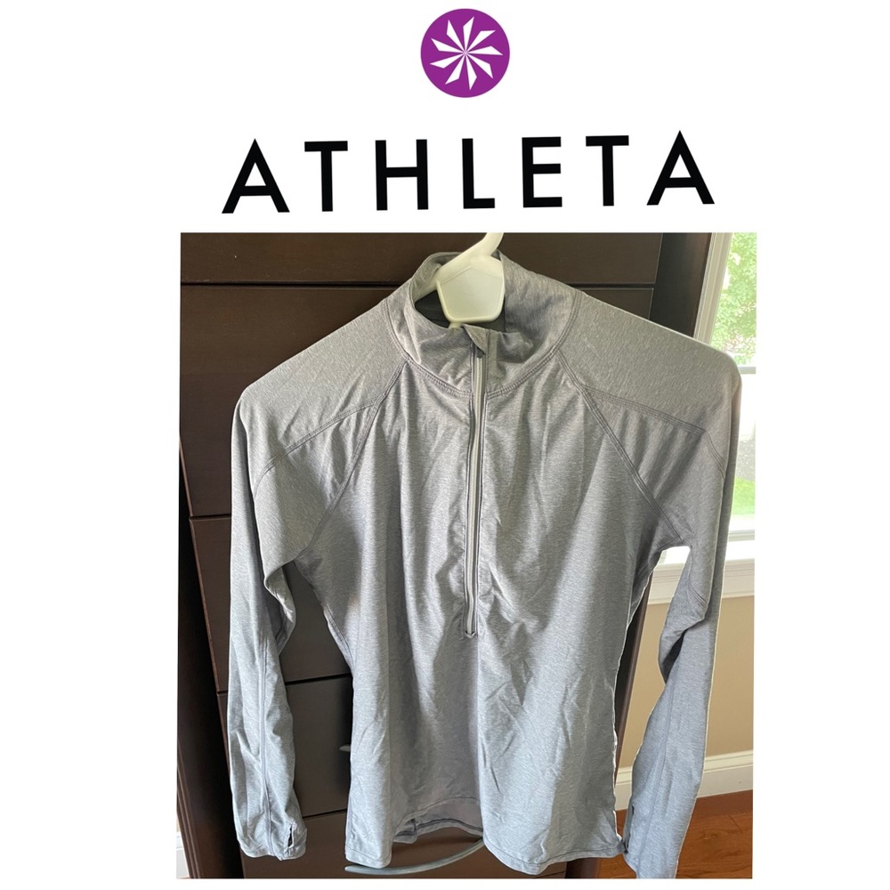 Athlete Light Weight Grey 1/2 zip up